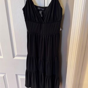 Susie Rose Boutique- Little Black Dress- medium